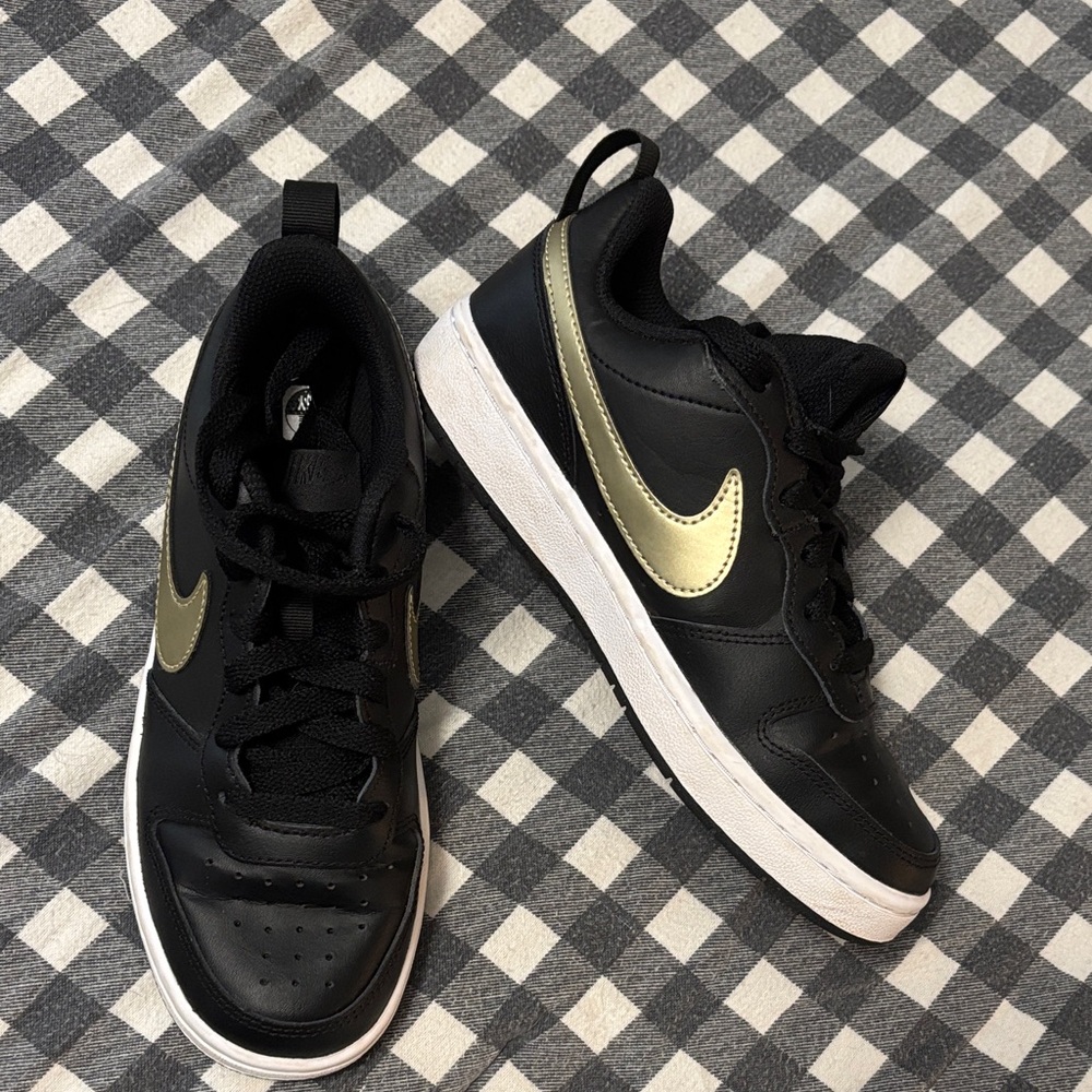 Nike Black and Gold Athletic Shoes